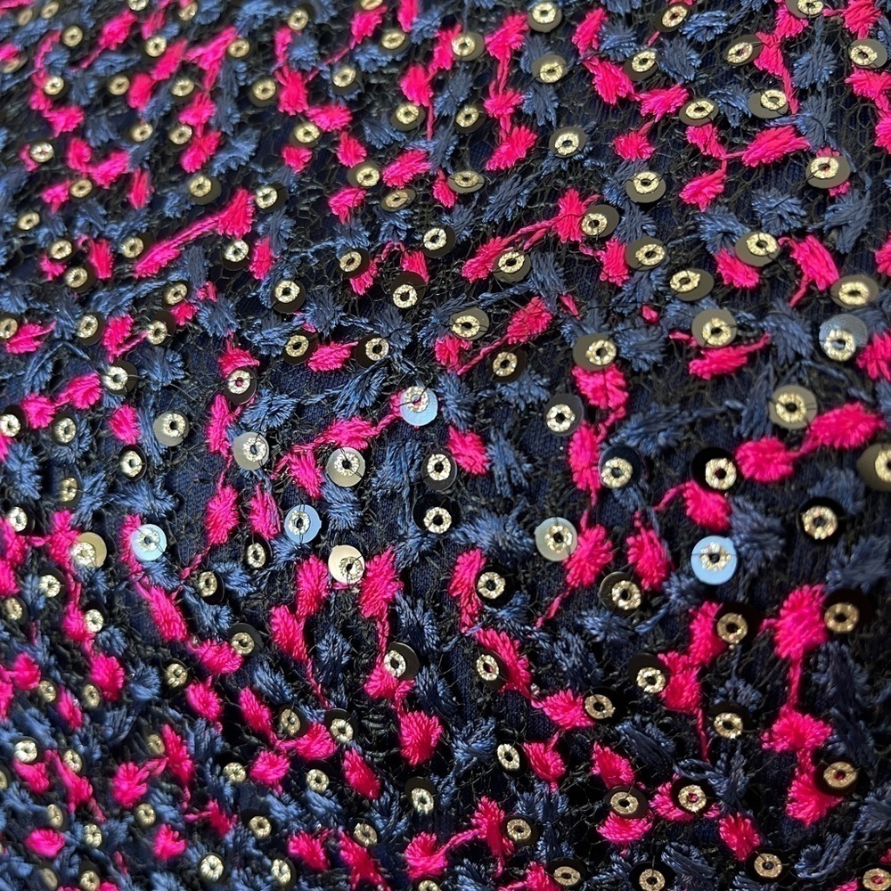 BIN#11 - NIKIBIKI Textured Bodycon Evening Dress - Picture 5 of 8